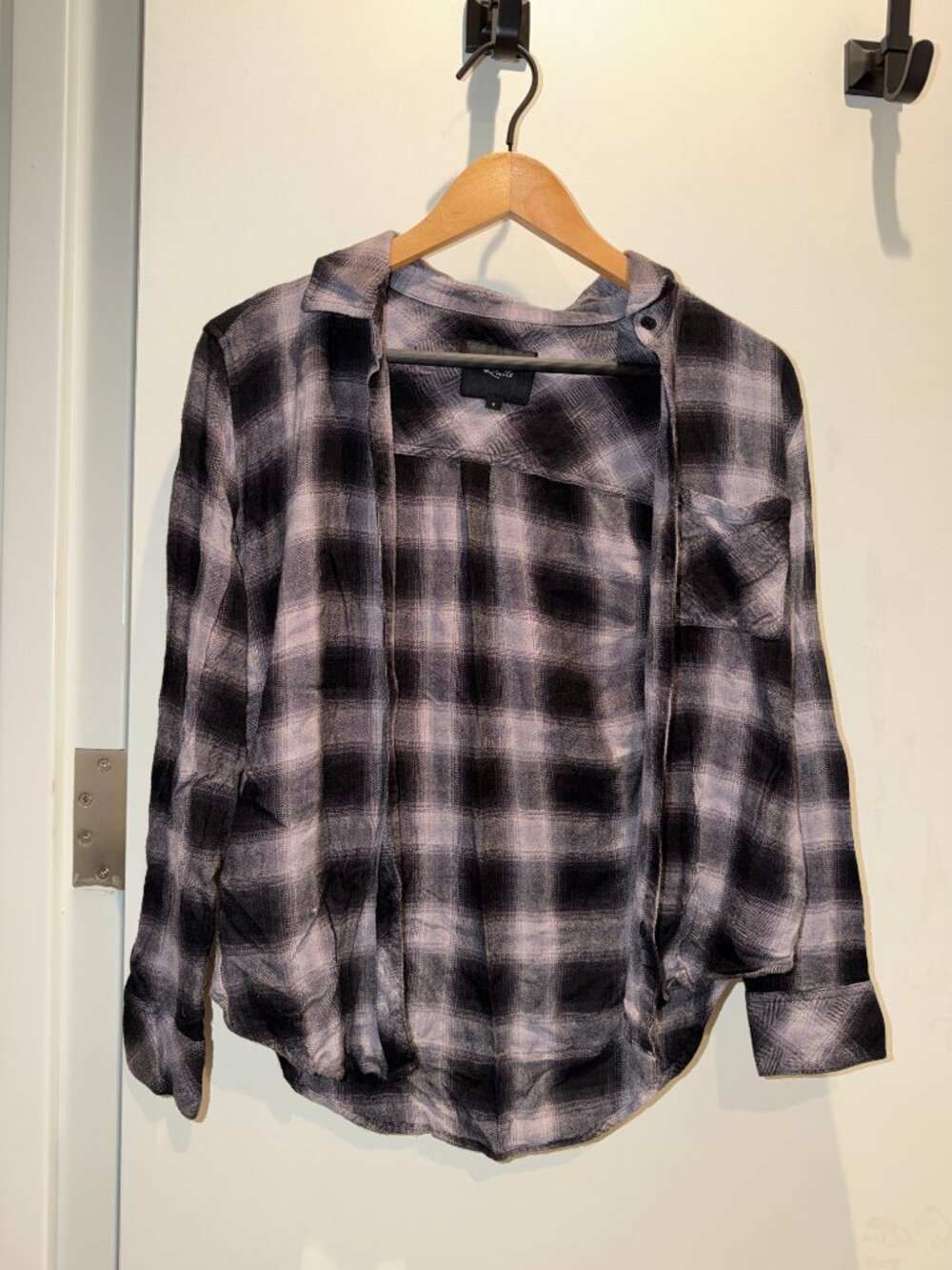 Rails Grey & White Flannel Button Down in size S